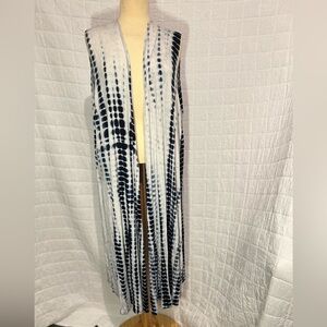 LuLaRoe Black and White striped cardigan size XL